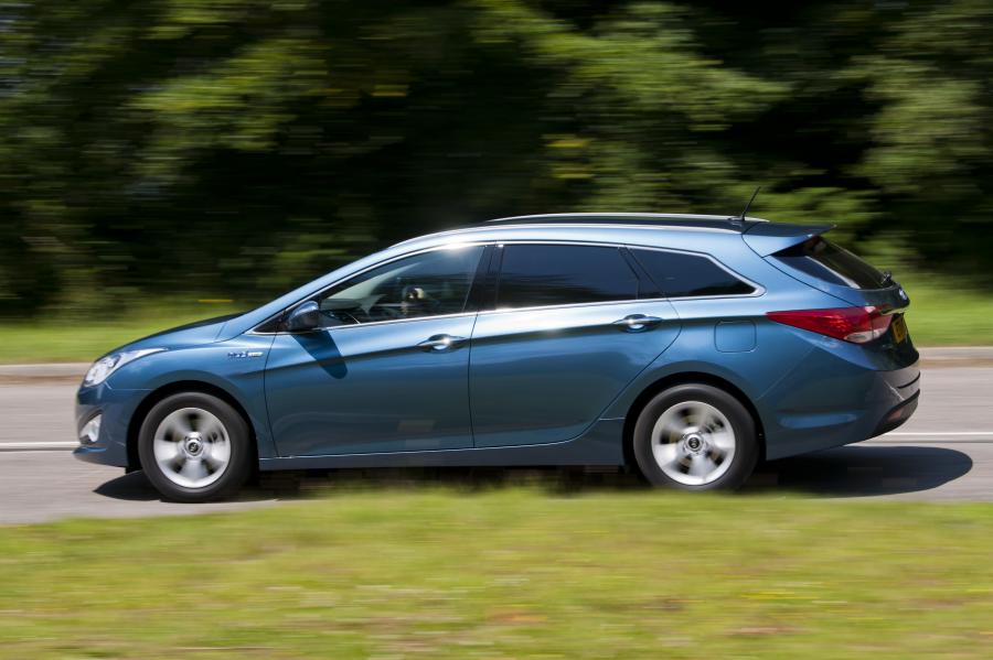  Hyundai i40 Station Wagon Blue Drive 2011 года  (UK) (фото 11 из 53)